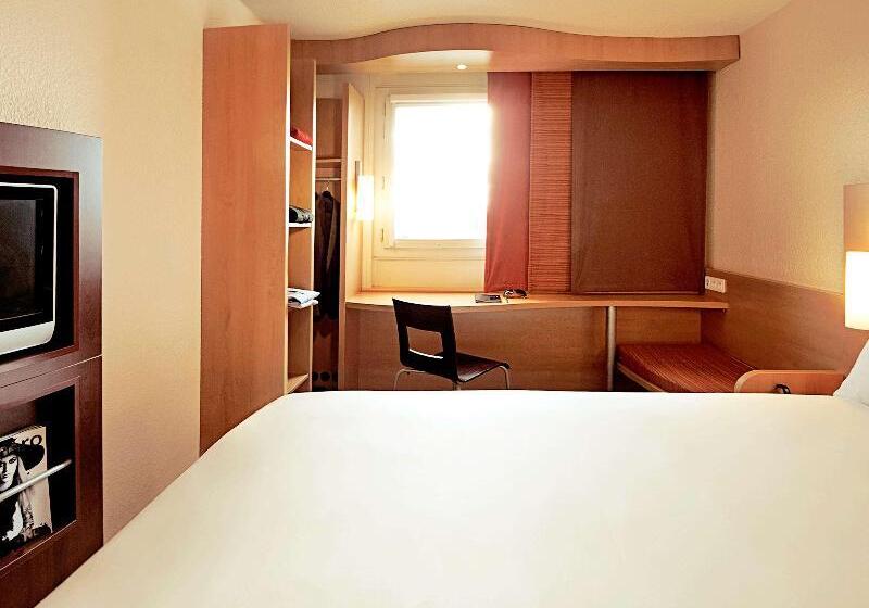 Номер Стандарт, Ibis Châteauthierry