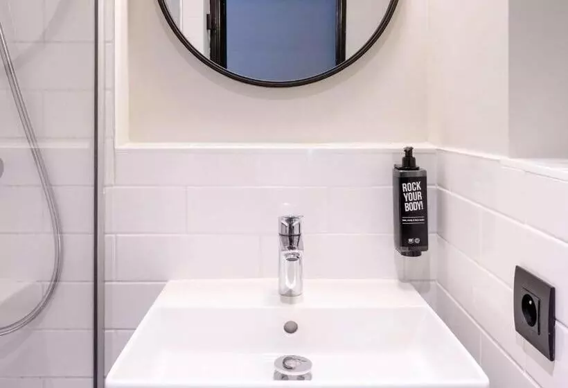 اتاق استاندارد, Ibis La Rochelle Vieux Port