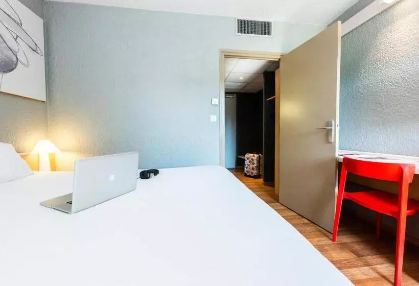 テラス付スーペリアルーム, Ibis Montélimar Nord