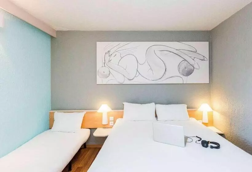テラス付スーペリアルーム, Ibis Montélimar Nord
