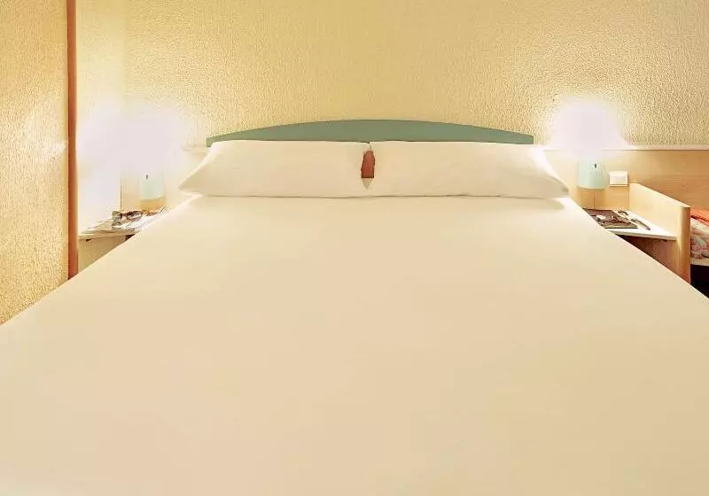 اتاق استاندارد با تخت دوبل, Ibis Narbonne