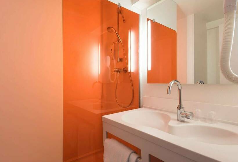 スタンダードルーム, Ibis Styles Paris Bercy