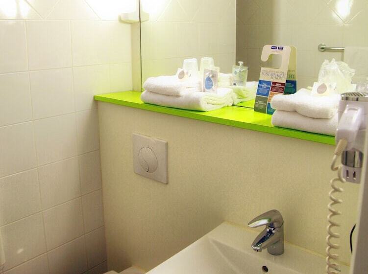 חדר סופריור, Kyriad Carcassonne  Aeroport