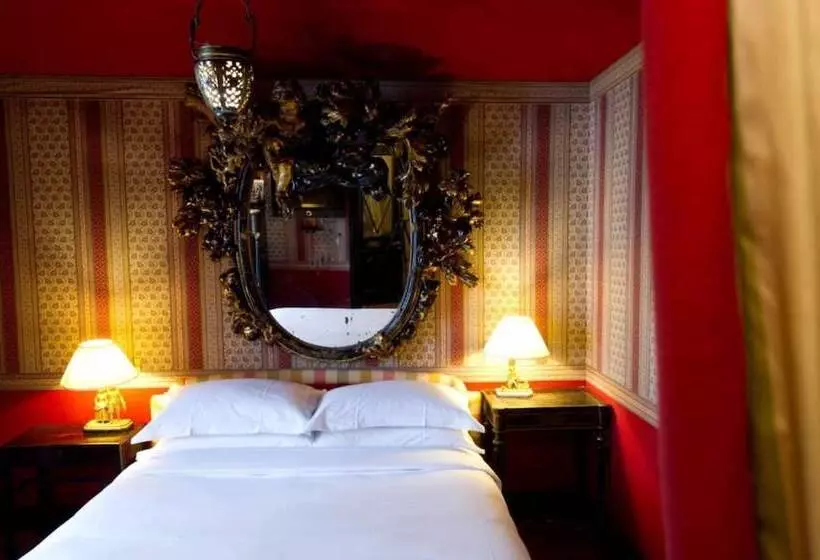 Chambre Standard, L Hôtel