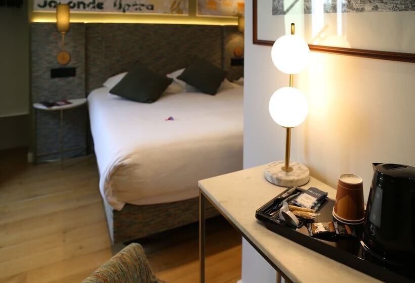 Номер Superior, Le Kleber