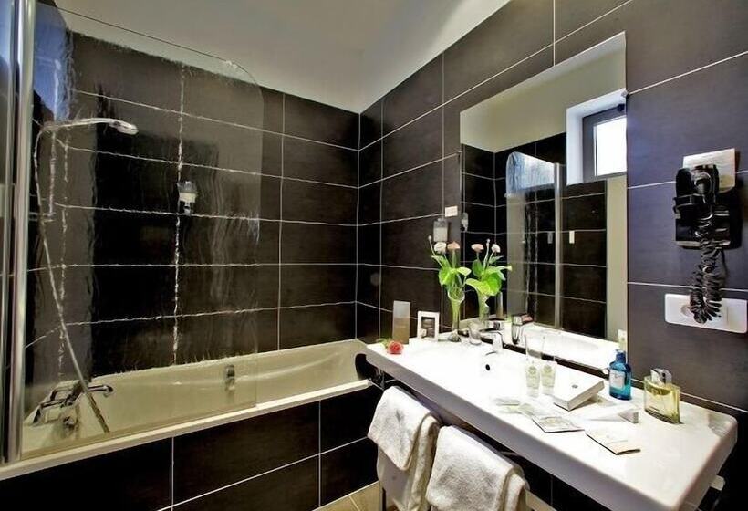 اتاق سوپریور, Le Renoir