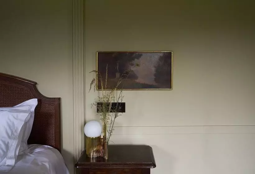 スーペリアールーム, Les Sources De Cheverny