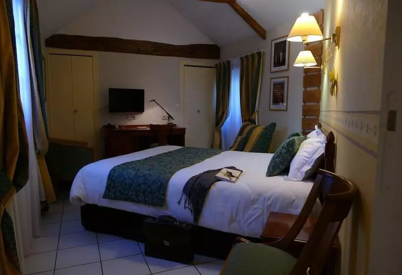 スーペリアールーム, Logis Hotels Le Champalud Restaurant La Citadelle
