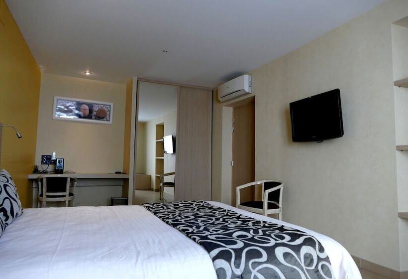 Номер Superior, Logis Hotels Le Champalud Restaurant La Citadelle