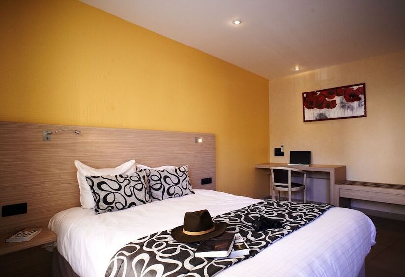 غرفة سوبيريور, Logis Hotels Le Champalud Restaurant La Citadelle