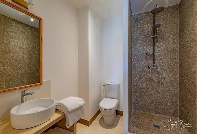 חדר סטנדרט, Moulin De La Roque