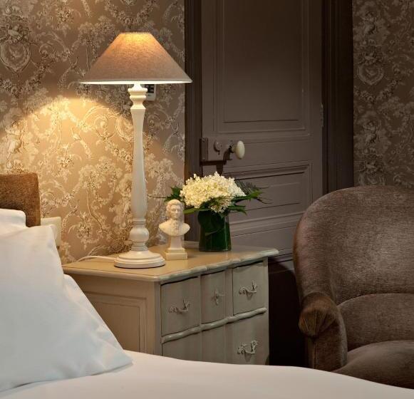 스탠다드 룸, Château De Lalande   Teritoria   Périgueux