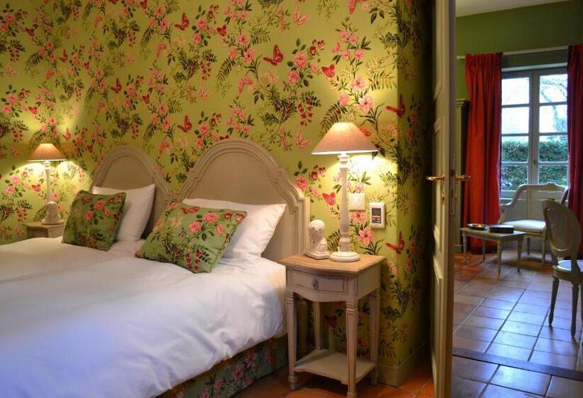 패밀리 스위트, Château De Lalande   Teritoria   Périgueux