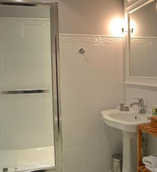 스탠다드 룸, Château De Lalande   Teritoria   Périgueux