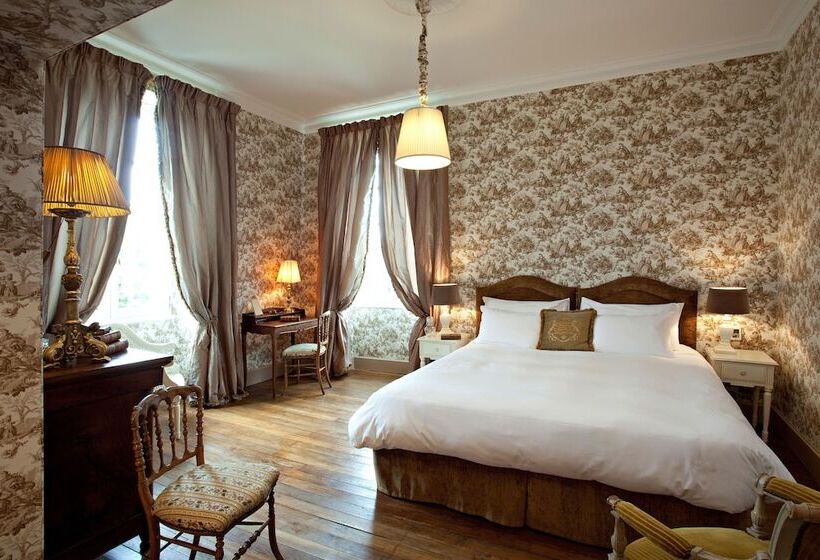 스위트, Château De Lalande   Teritoria   Périgueux