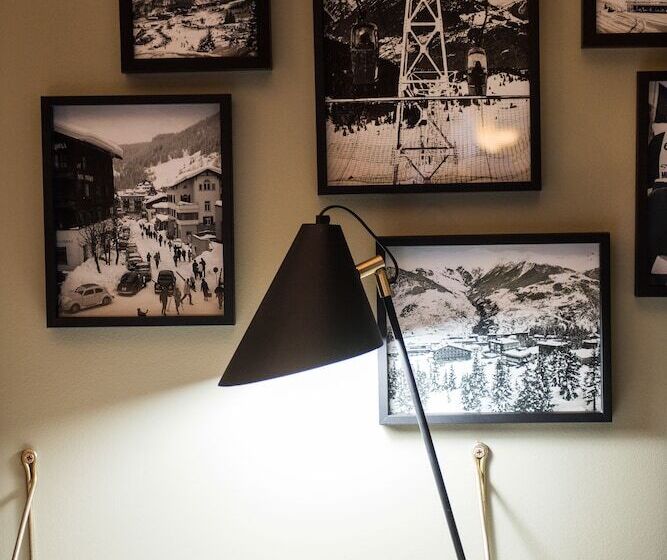 غرفة عائلية, Fahrenheit Seven Courchevel