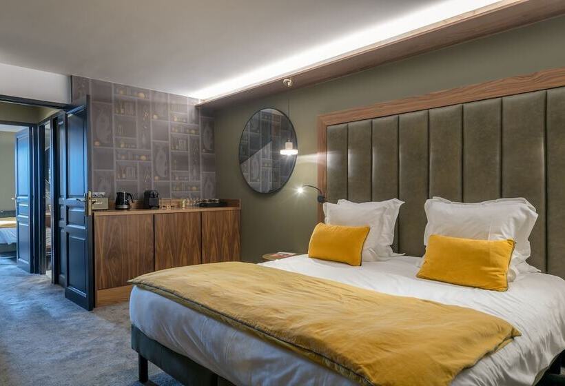 غرفة عائلية, Fahrenheit Seven Courchevel