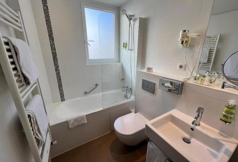 اتاق استاندارد, Holiday Inn Paris Auteuil, An Ihg