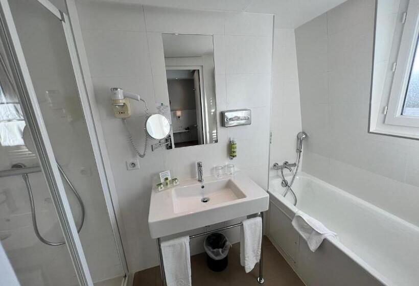 اتاق استاندارد با تخت بزرگ, Holiday Inn Paris Auteuil, An Ihg