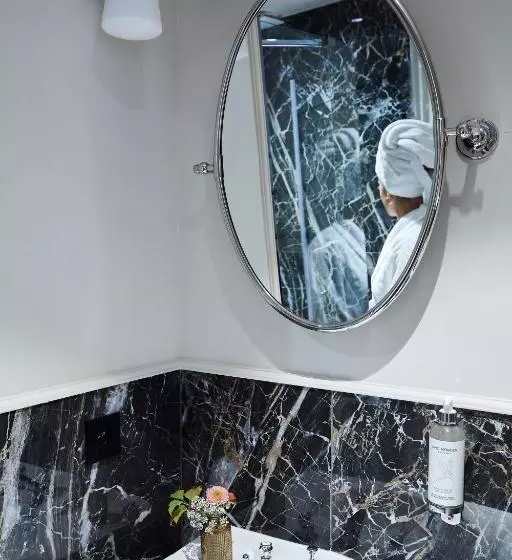 Standard-huone Pääsy Spa-tilaan, Hôtel & Spa Napoléon