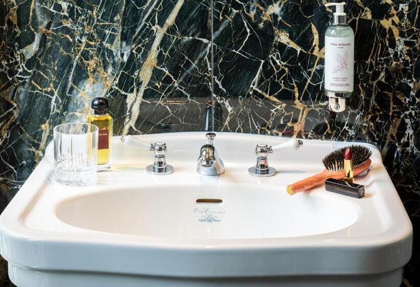 חדר סופריור מיטת קווין, Hôtel & Spa Napoléon