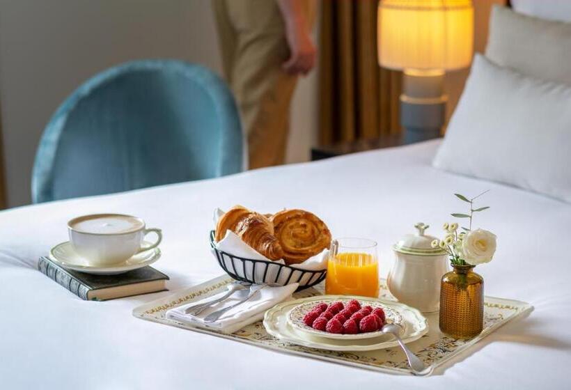 חדר סופריור מיטת קווין, Hôtel & Spa Napoléon