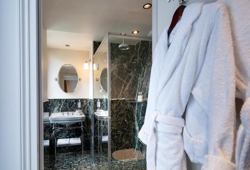 חדר סופריור עם טרסה, Hôtel & Spa Napoléon