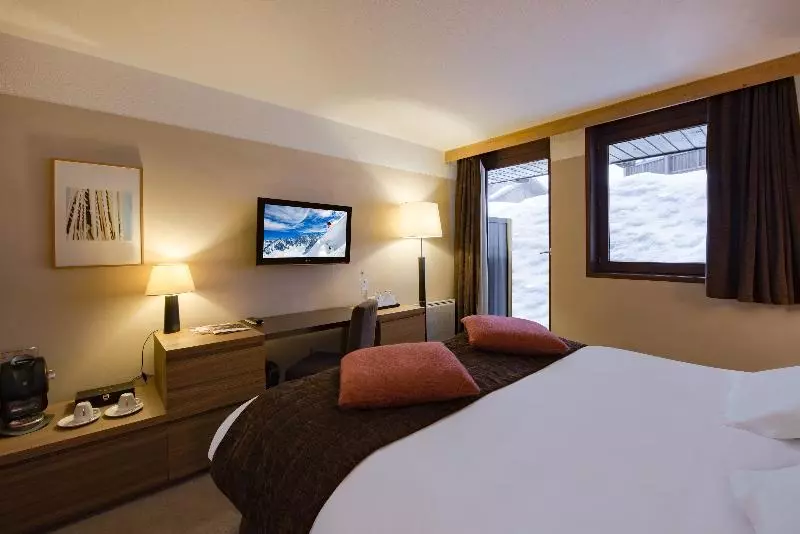 اتاق کلاسیک, Experimental Chalet Val D’isère