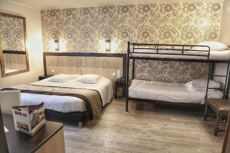 חדר משפחתי, Le Bayeux