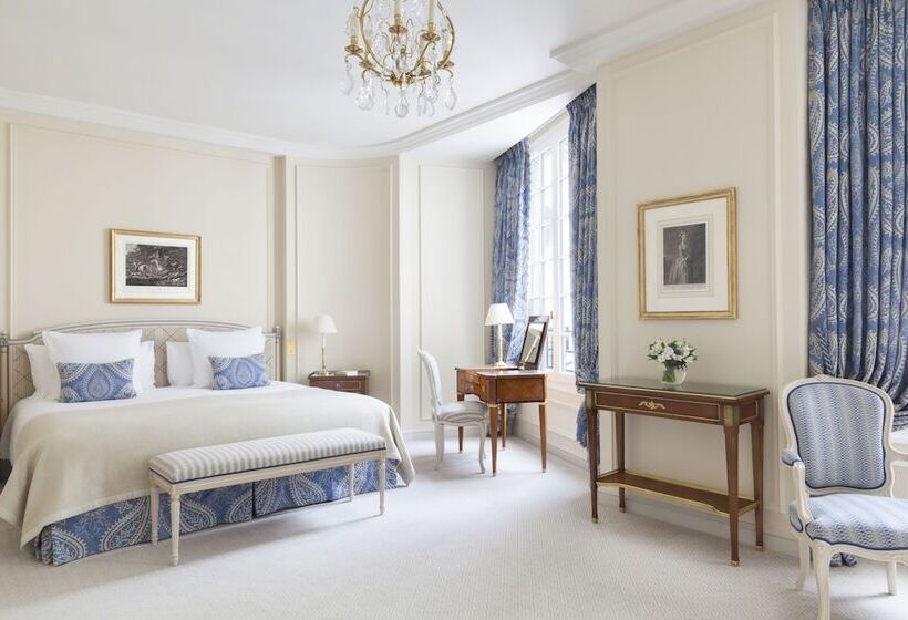Chambre Prestige, Le Bristol Paris  An Oetker Collection