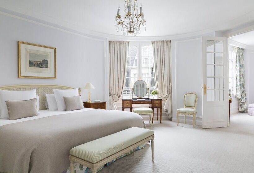 Suite, Le Bristol Paris  An Oetker Collection