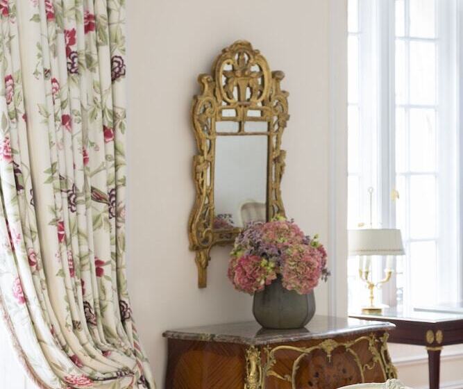 Suite, Le Bristol Paris  An Oetker Collection