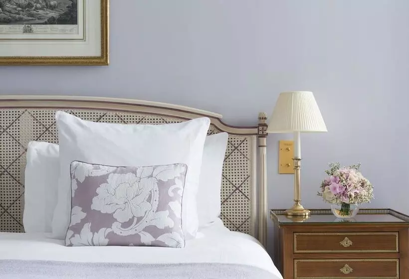 デラックスジュニアスイート, Le Bristol Paris  An Oetker Collection