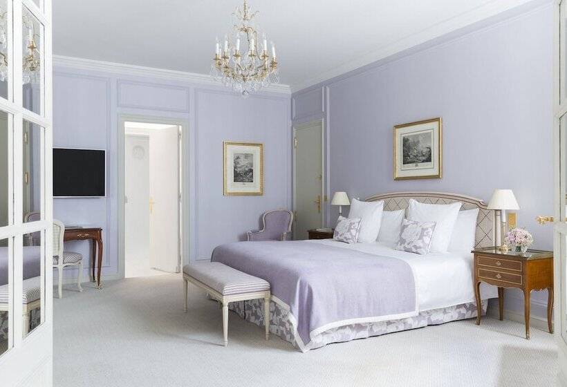 Junior Suite Deluxe, Le Bristol Paris  An Oetker Collection