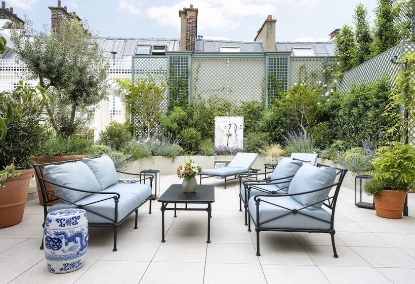 Suite avec Terrasse, Le Bristol Paris  An Oetker Collection