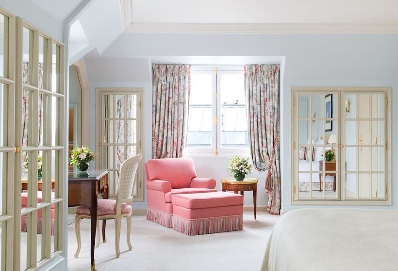 Suite avec Vues, Le Bristol Paris  An Oetker Collection