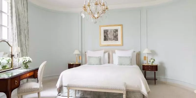 デラックスジュニアスイート, Le Bristol Paris  An Oetker Collection