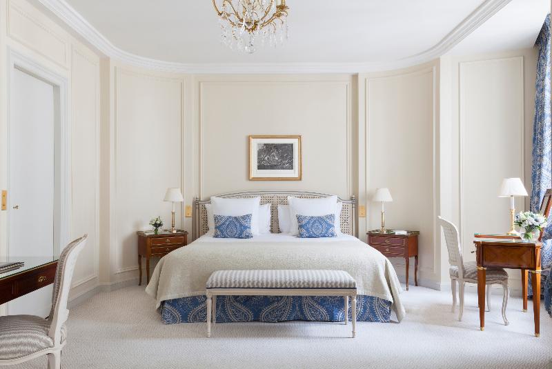 Chambre Prestige, Le Bristol Paris  An Oetker Collection