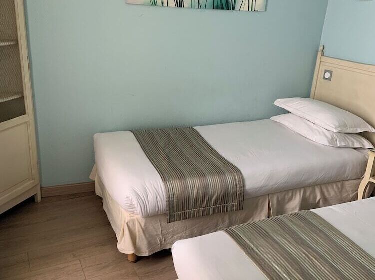 四人标准间, Le Medieval Palais Des Papes