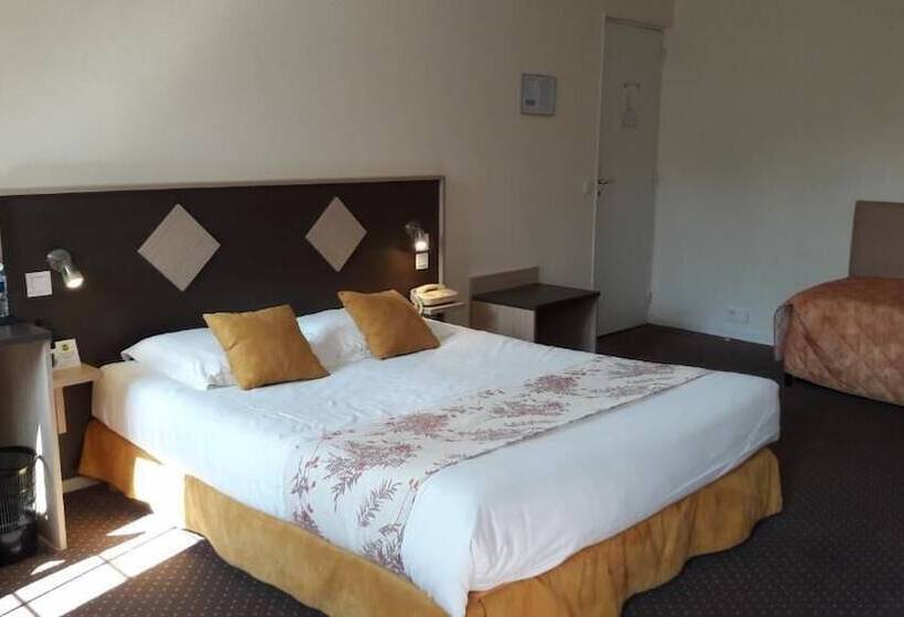 수피리어 트리플 룸, Logis Hotel Au Site Normand