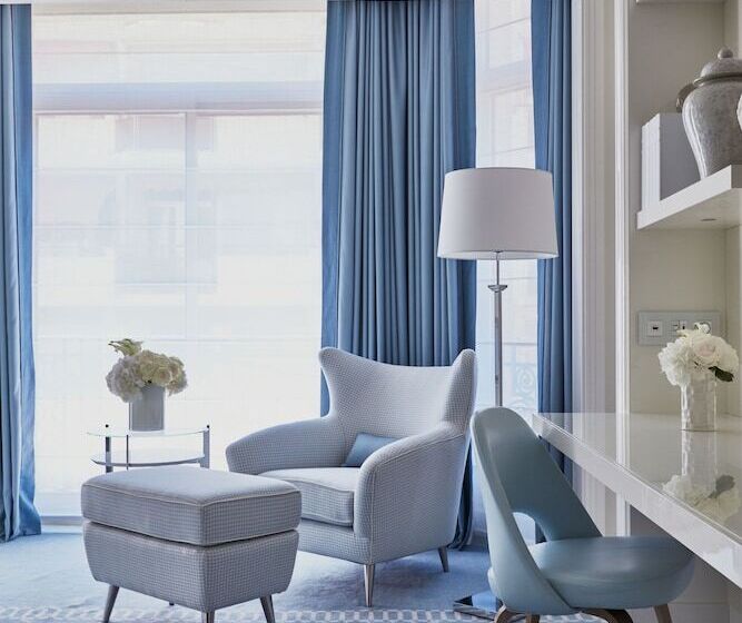 Chambre Premium Vue Mer, Martinez, In The Unbound Collection By Hyatt