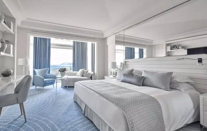 Junior Suite Vue Mer, Martinez, In The Unbound Collection By Hyatt