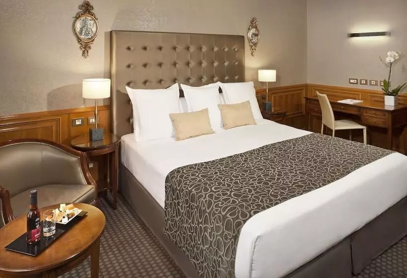 Camera Standard, Melia Paris Vendôme