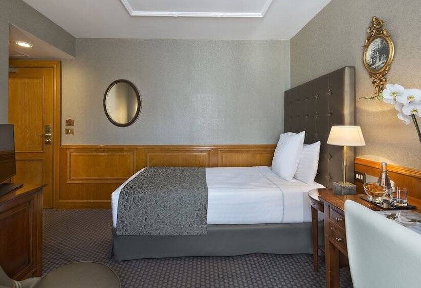 اتاق استاندارد یک نفره, Melia Paris Vendôme