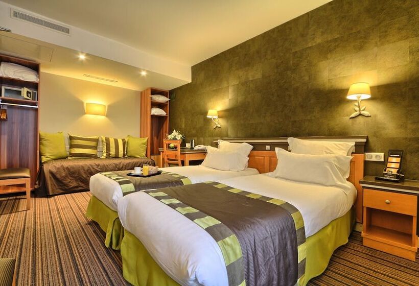 スーペリアトリプルルーム, Mondial