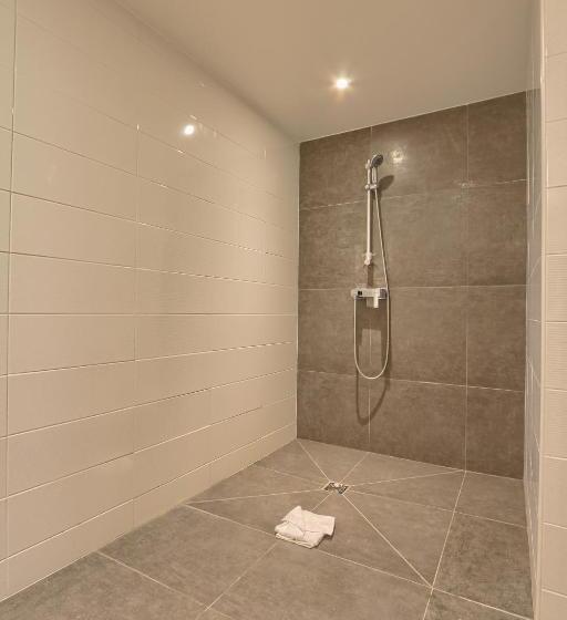 プレステージルーム, Mondial