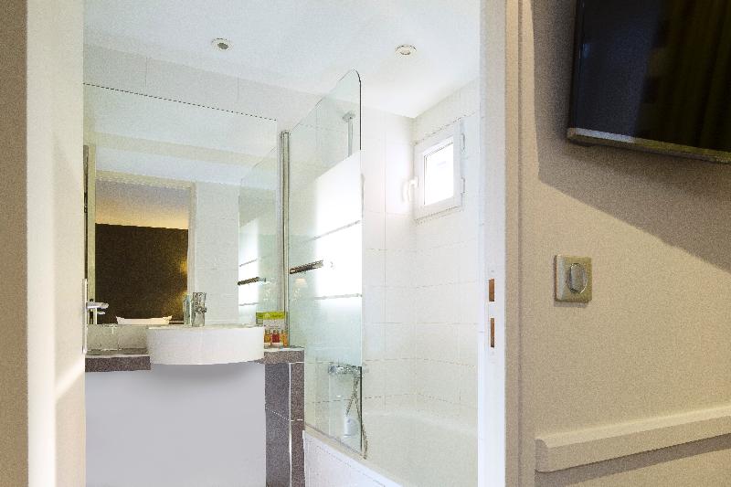 スーペリアールーム, Mondial