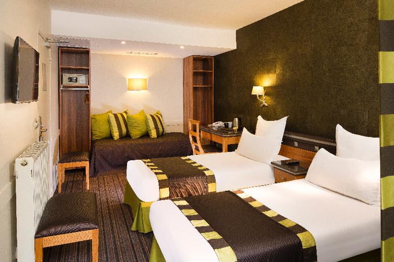 スタンダードトリプルルーム, Mondial