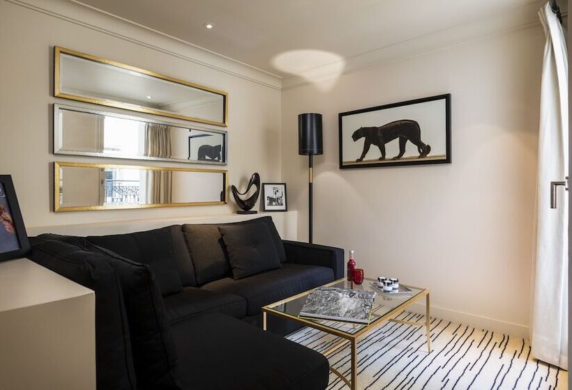 シティビュースイート, Montaigne