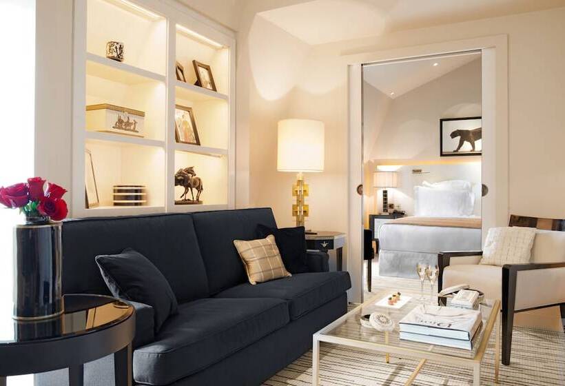 シティビュースイート, Montaigne